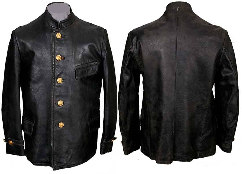 Черная однобортная куртка старого образца 