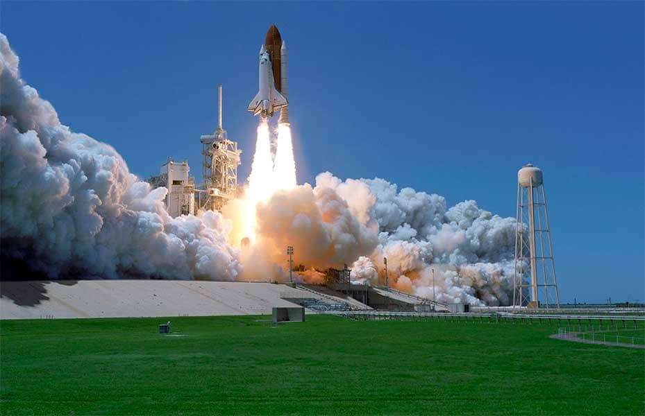 Старт STS-121